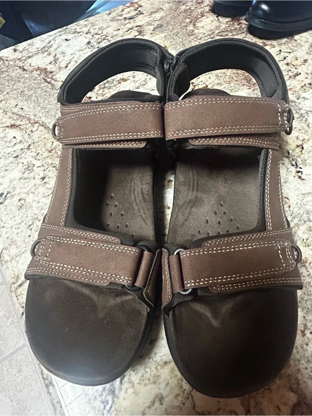 NEW Dockers Men's 11 Brown Adjustable Dual-Strap Supreme Comfort Sandals